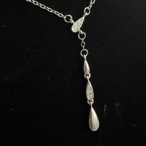 925 Sterling Silver Teardrop Pendant Necklace – Elegant Drop Design